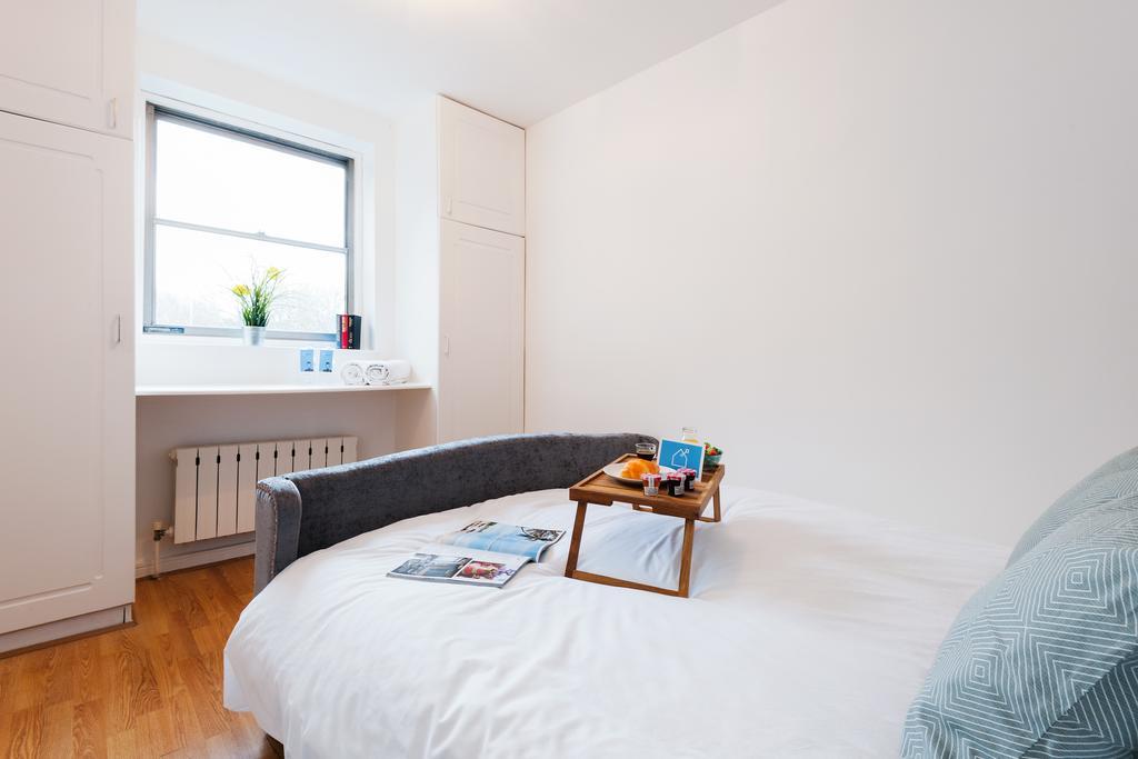 The Cromwell Road Sherborne Court Appartamento