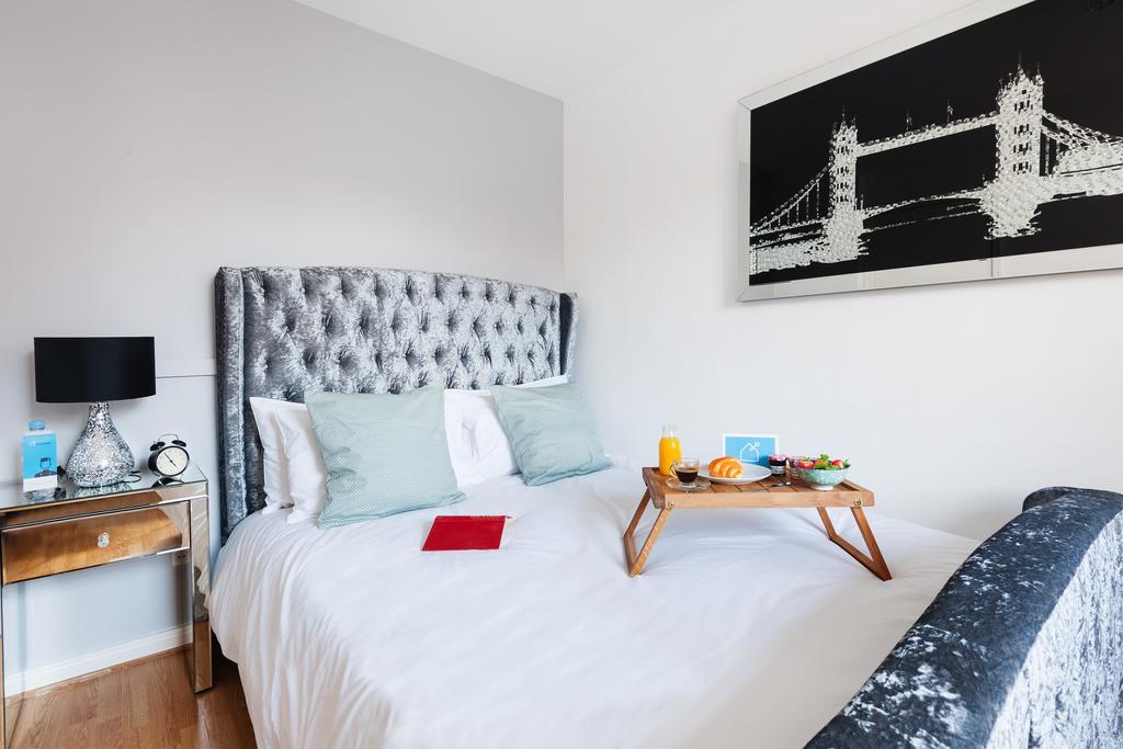 The Cromwell Road Sherborne Court Appartamento