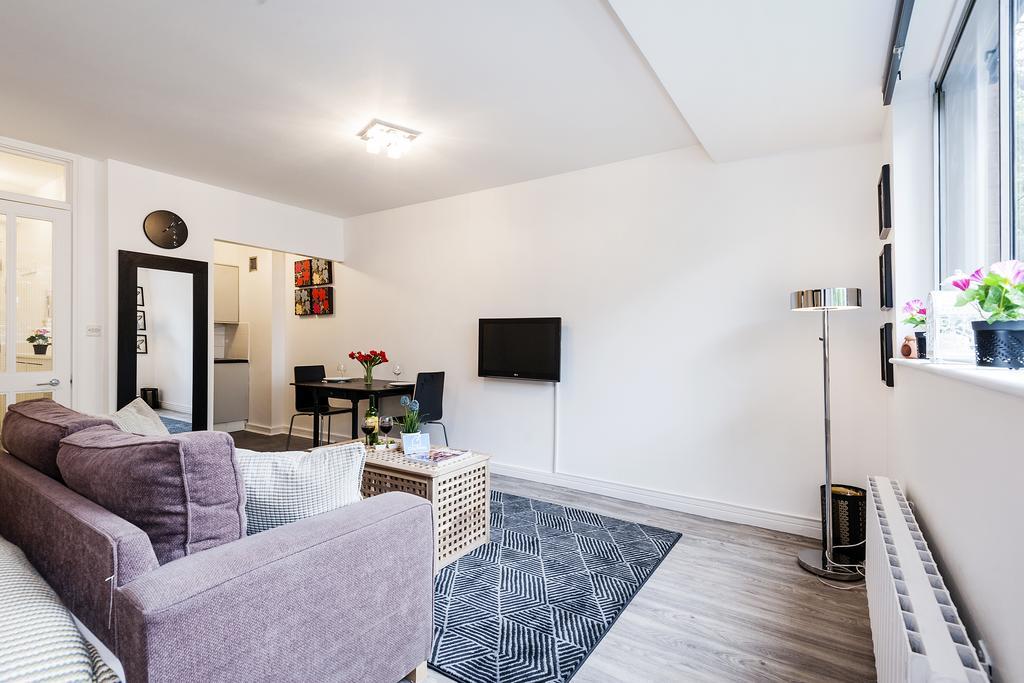 The Cromwell Road Sherborne Court Appartamento